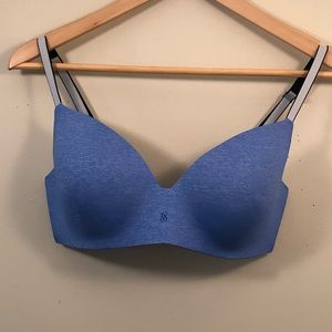 NWOT 34D Victoria Secret Bra